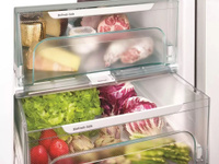 Холодильник Liebherr CBNef 4835-21 001