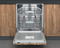 Встраиваемая посудомоечная машина Hotpoint-Ariston HI 5030 W