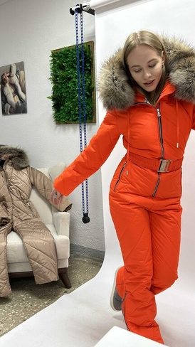 Ярко-оранжевый зимний комбинезон Mehalini с натуральным мехом для лыж и зимнего спорта
