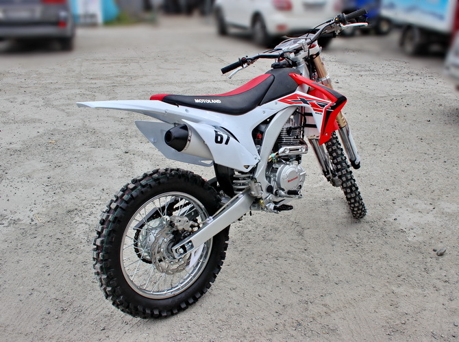 Мотоцикл кросс Motoland xr250