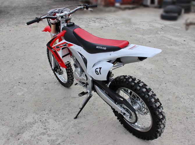 Мотоцикл кросс Motoland xr250