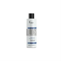 Kezy - Шампунь для придания густоты истонченным волосам с гиалуроновой кислотой 250 мл